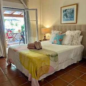 https://bed-and-breakfast-at-home-in-malaga.es-andalucia.com