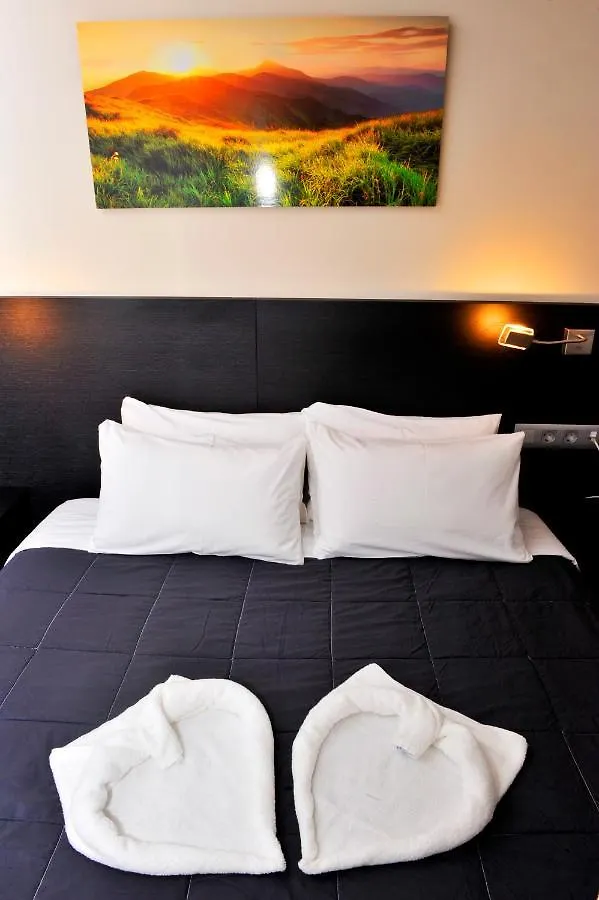6 Bis Hotel Castelldefels